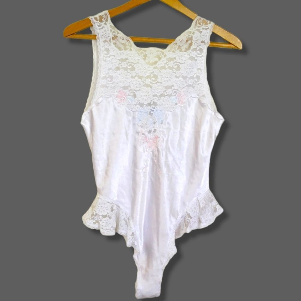 Vintage Sara Beth satin lace camisole/bodysuit pink green detail size S